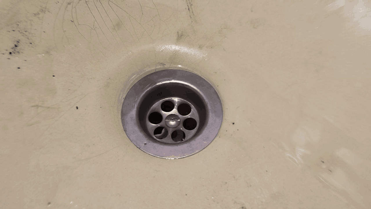 Ванная пахнет свежестью: 3 действия и про неприятный запах можно забыть навсегда