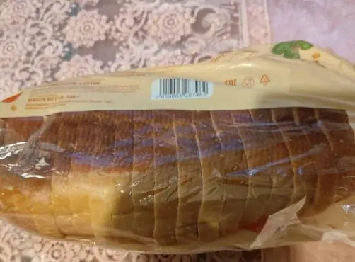 «Оживут» даже засохшие булочки: забытый секрет пекарей с паром