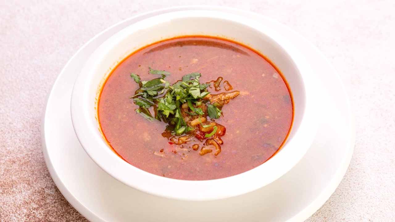 Всего несколько глотков – и вы перенесетесь в Тбилиси! Самый вкусный грузинский суп, который согревает душу