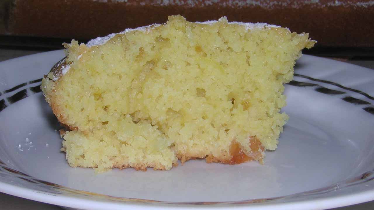 Пышный манник с лимонным джемом и орехами: попробовав один раз будете готовить каждые выходные