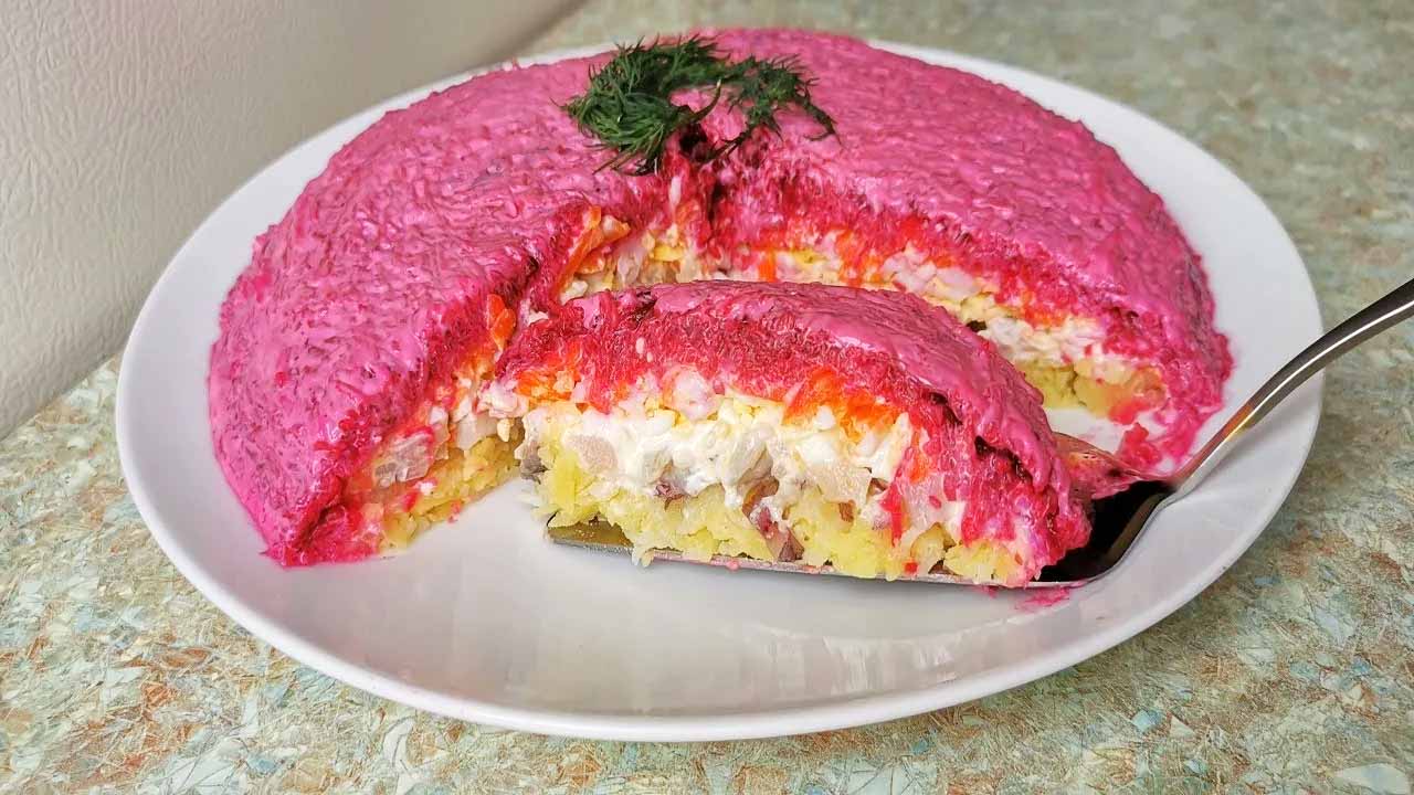 Секретный салат «Новая шуба»: на новогоднем столе балом будет править это блюдо