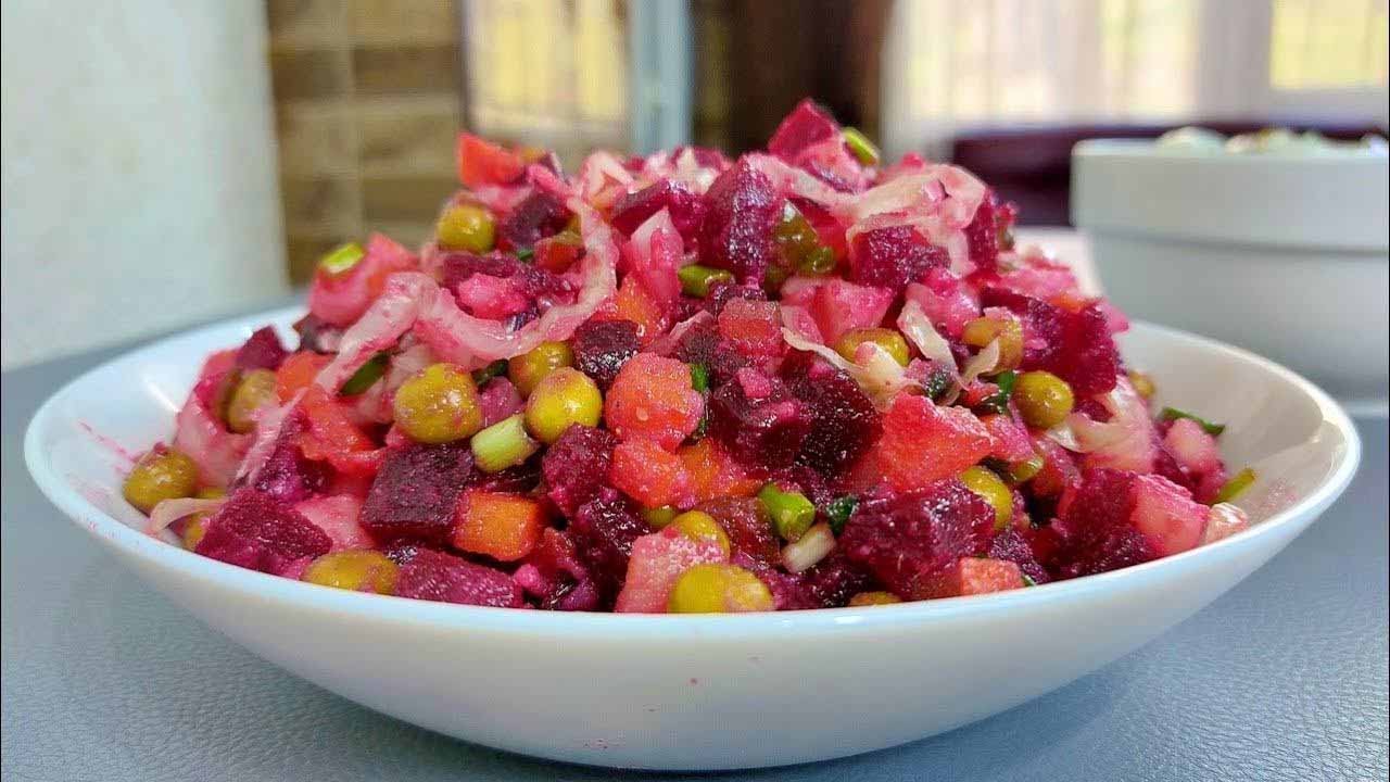 Секреты идеального классического винегрета: этот салат отлично подойдёт и в праздники и в пост